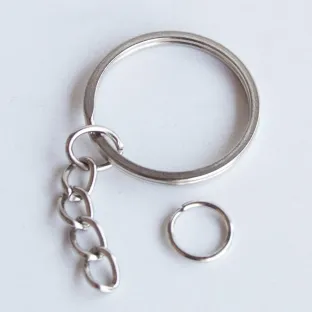 30mm Keyrings with Chain, pack of 10