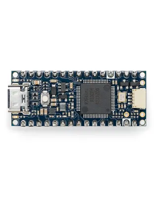 Arduino Nano R4 with headers