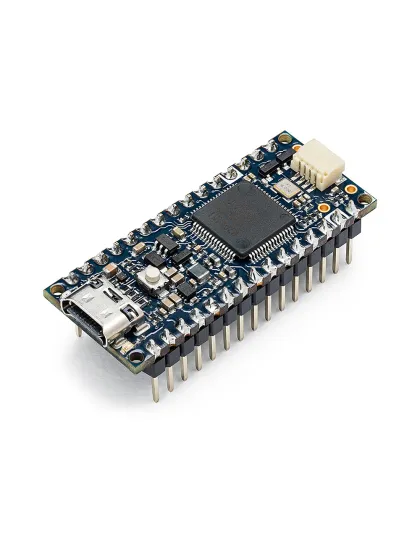 Arduino Nano R4 with headers